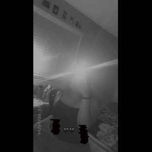 Meet your Posher, Perla